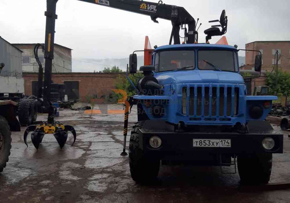 Автомобиль-металлоломовоз на шасси Урал 4320-1951
