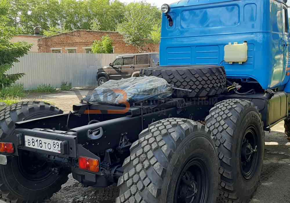 Седельный тягач на базе Урал 44202