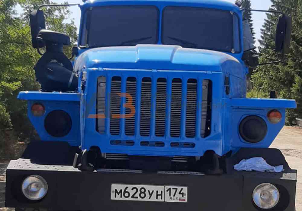 Седельный тягач на базе Урал 44202
