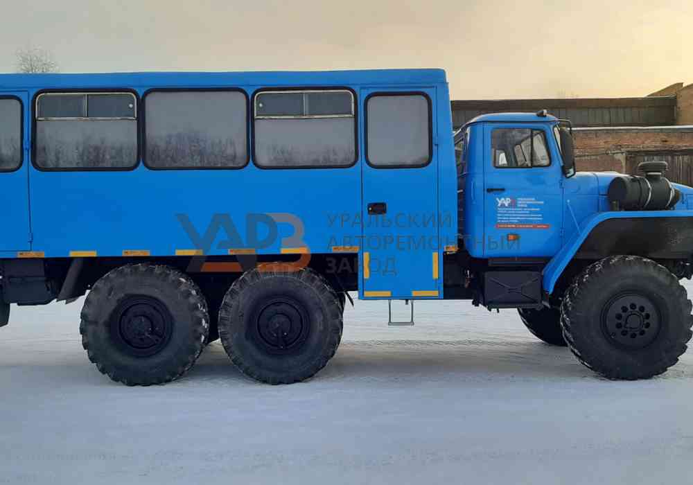 Вахтовый автобус