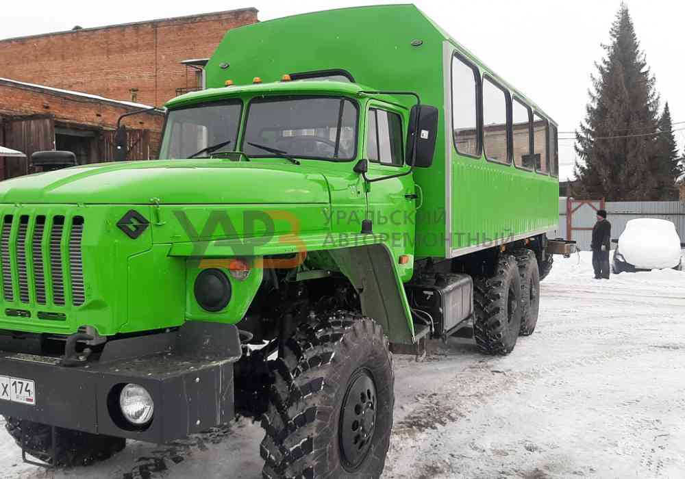Вахтовый автобус